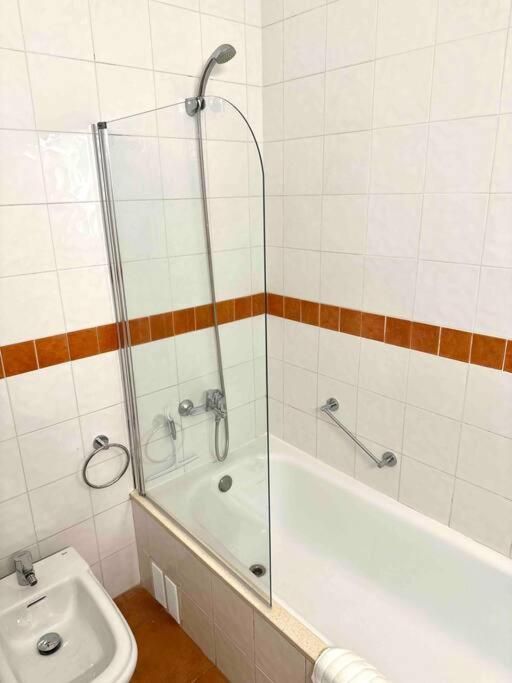 Apartamento St Agusti - Centro Mataró Екстериор снимка